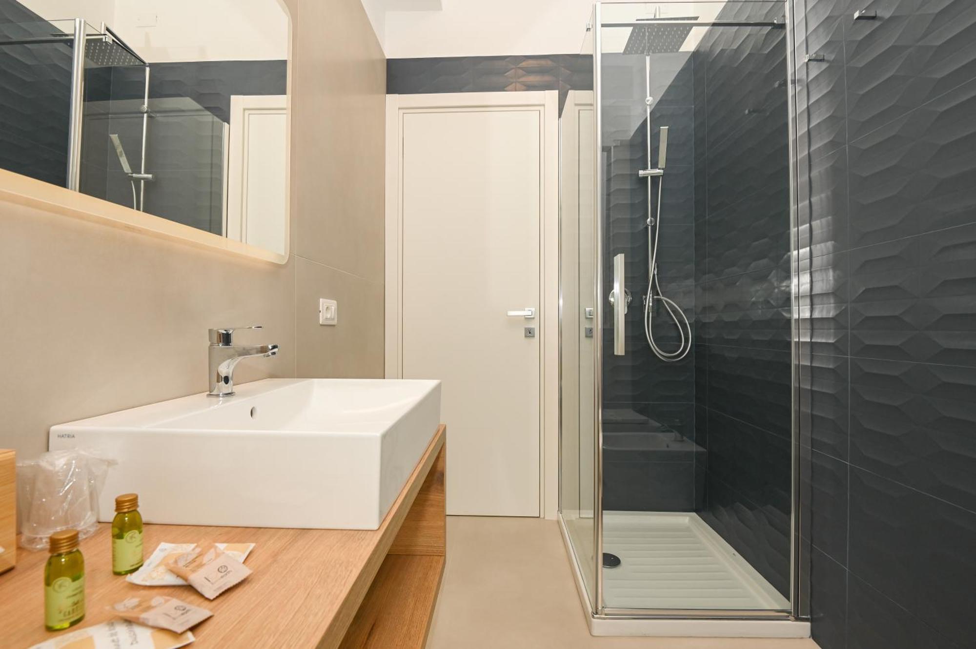 Agora Vieste Rooms & Apartments Exterior foto