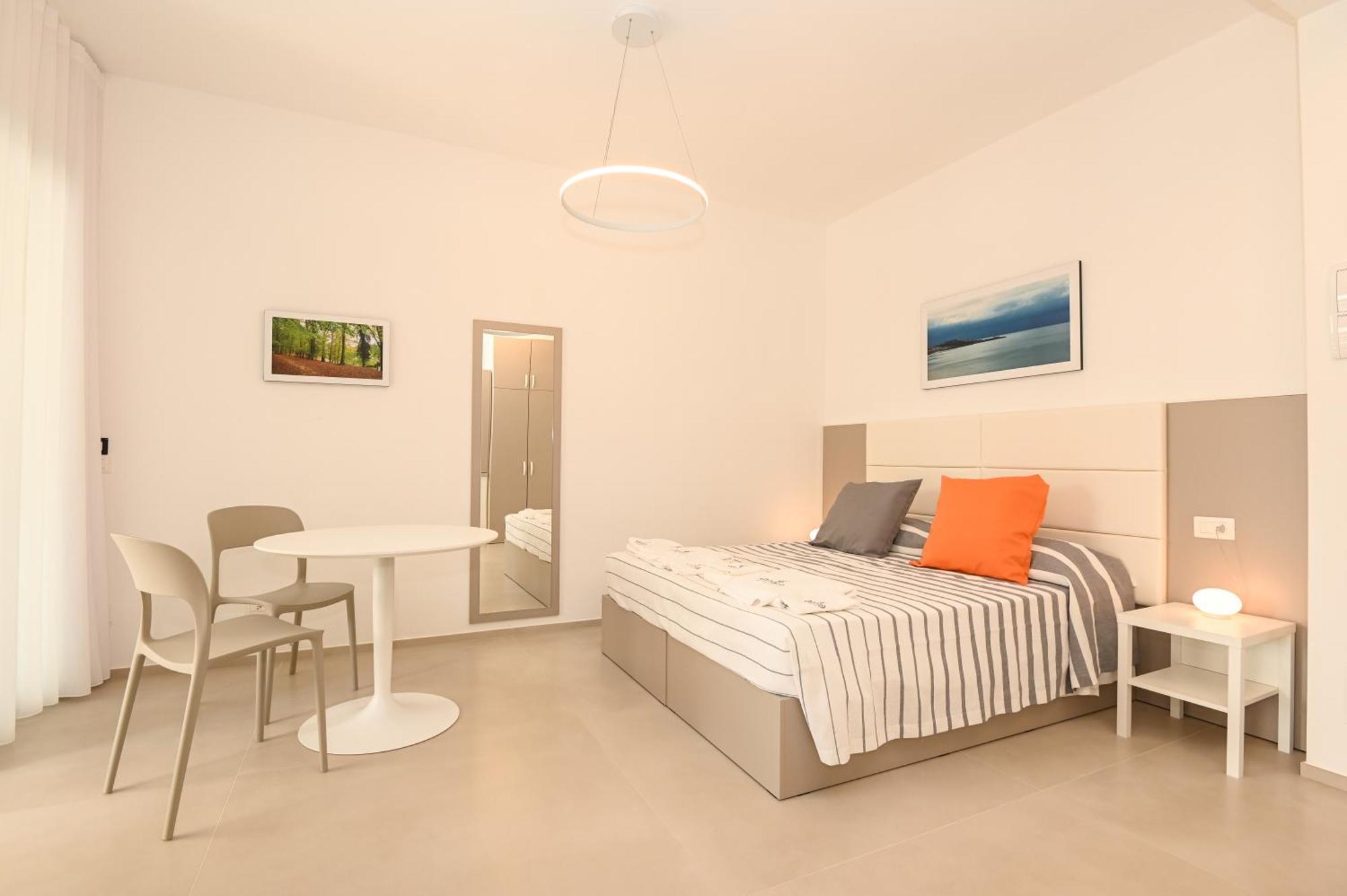 Agora Vieste Rooms & Apartments Exterior foto